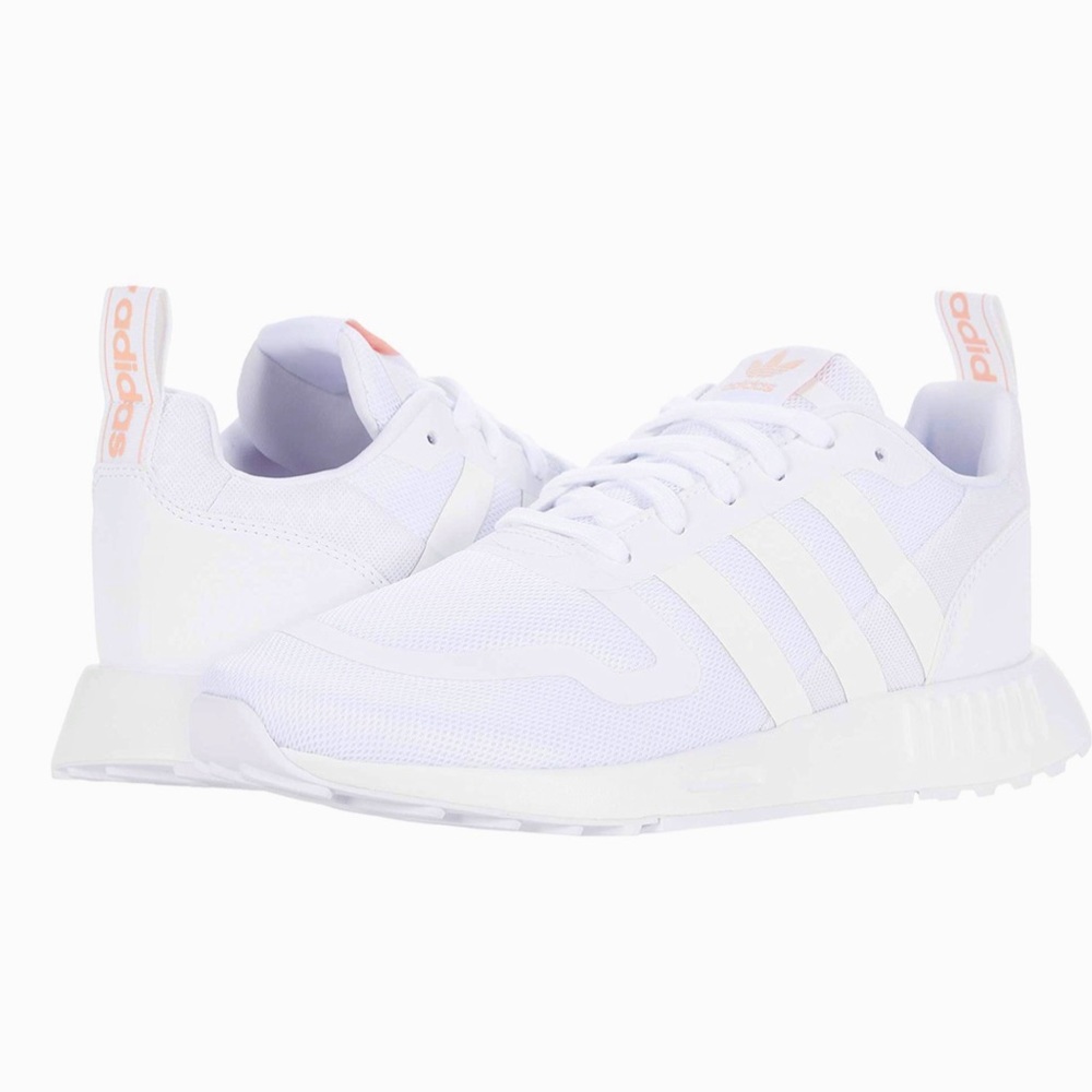 NEW WHITE ADIDAS SNEAKERS IN SIZE 9 WOMANS ALL WHITE WITH LIGHT PINK DETAIL